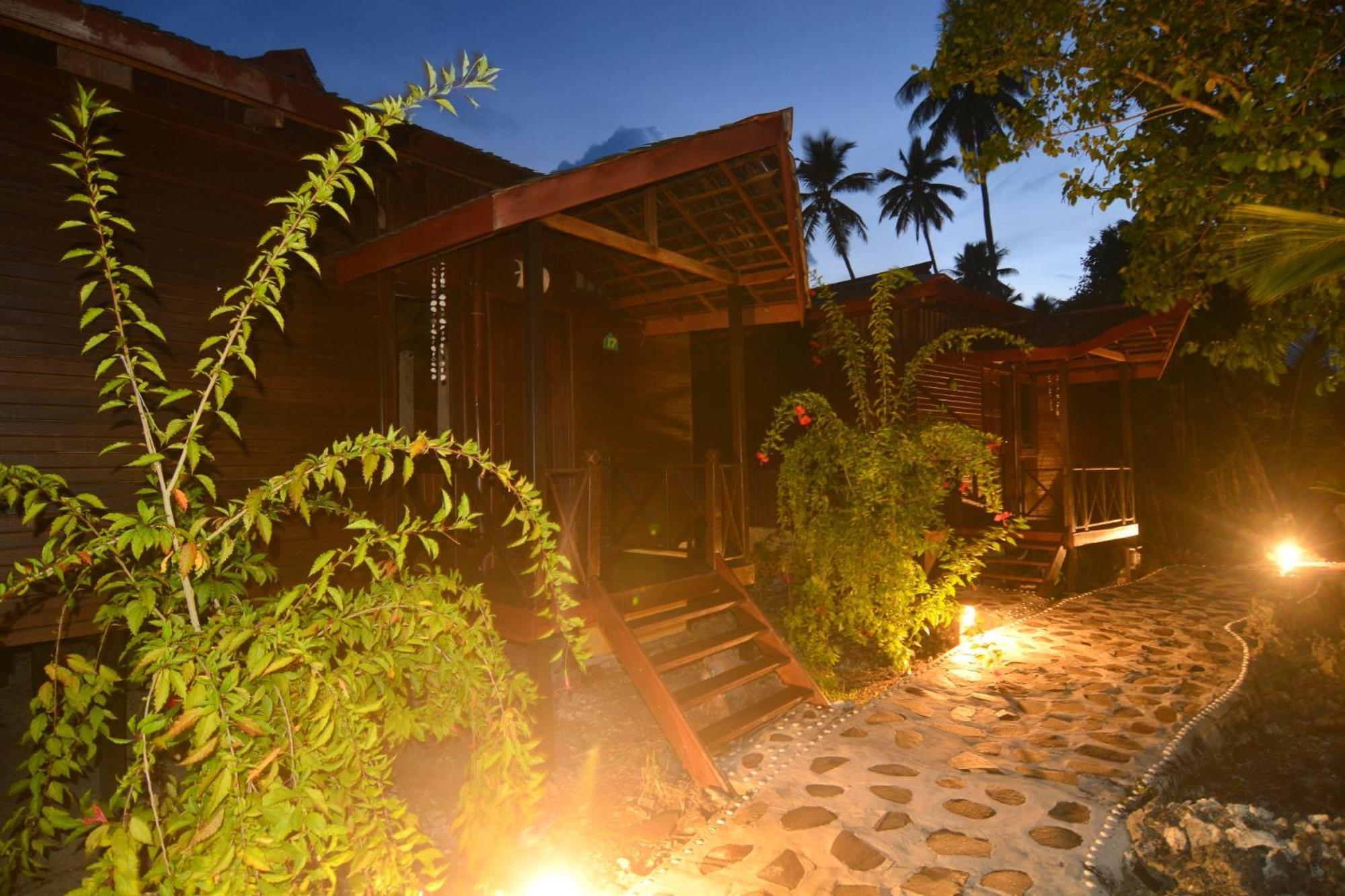 Nunukan Island Resort Maratua Island Zewnętrze zdjęcie